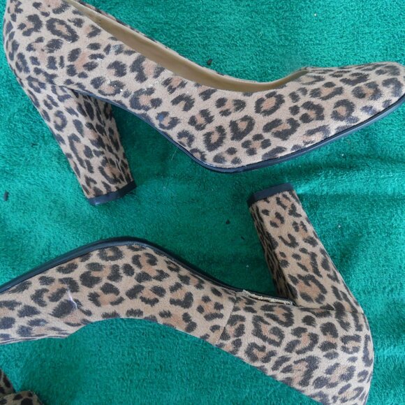 rialto leopard heels size 8m - Picture 7 of 11